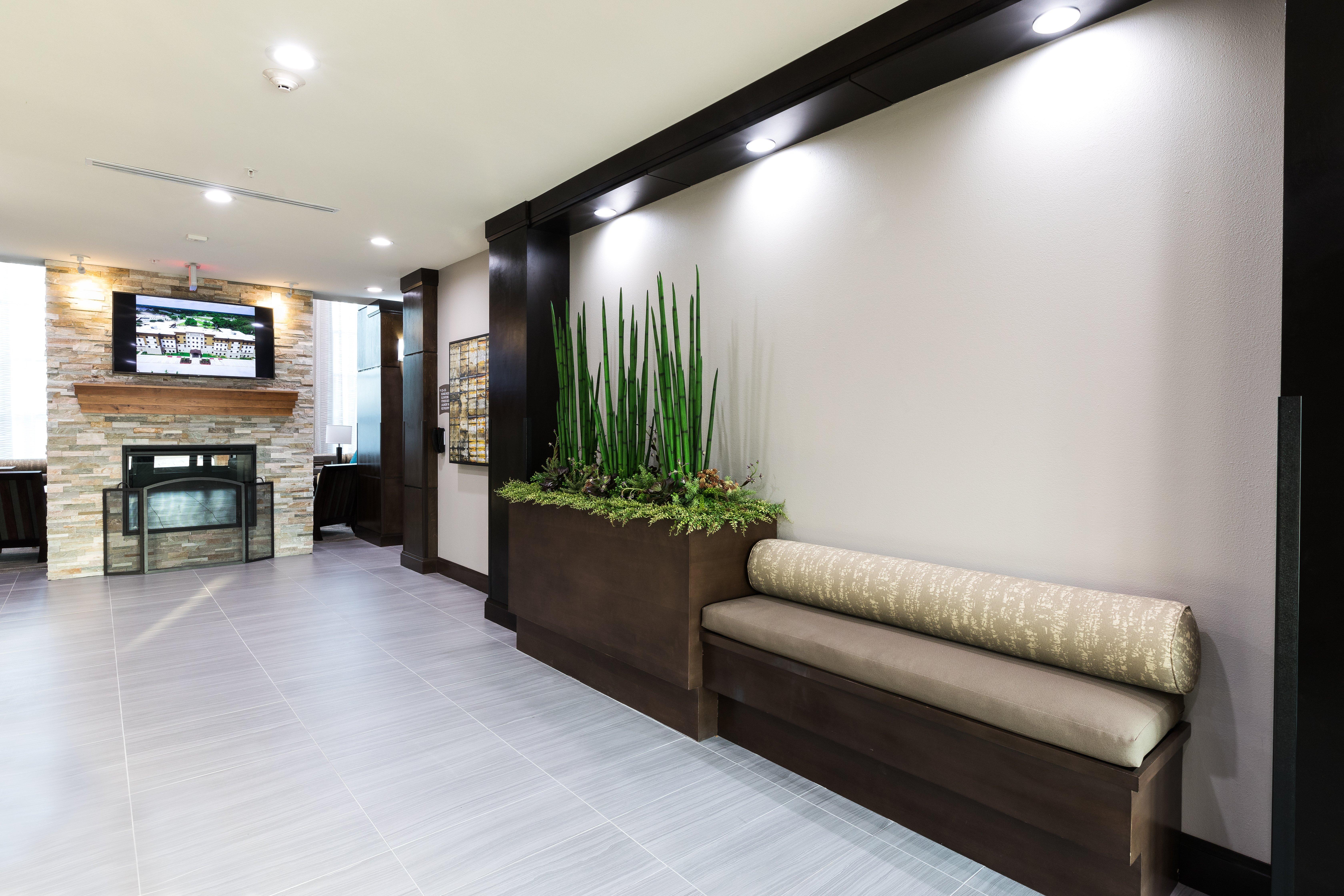 Staybridge Suites - Lake Jackson By Ihg Экстерьер фото