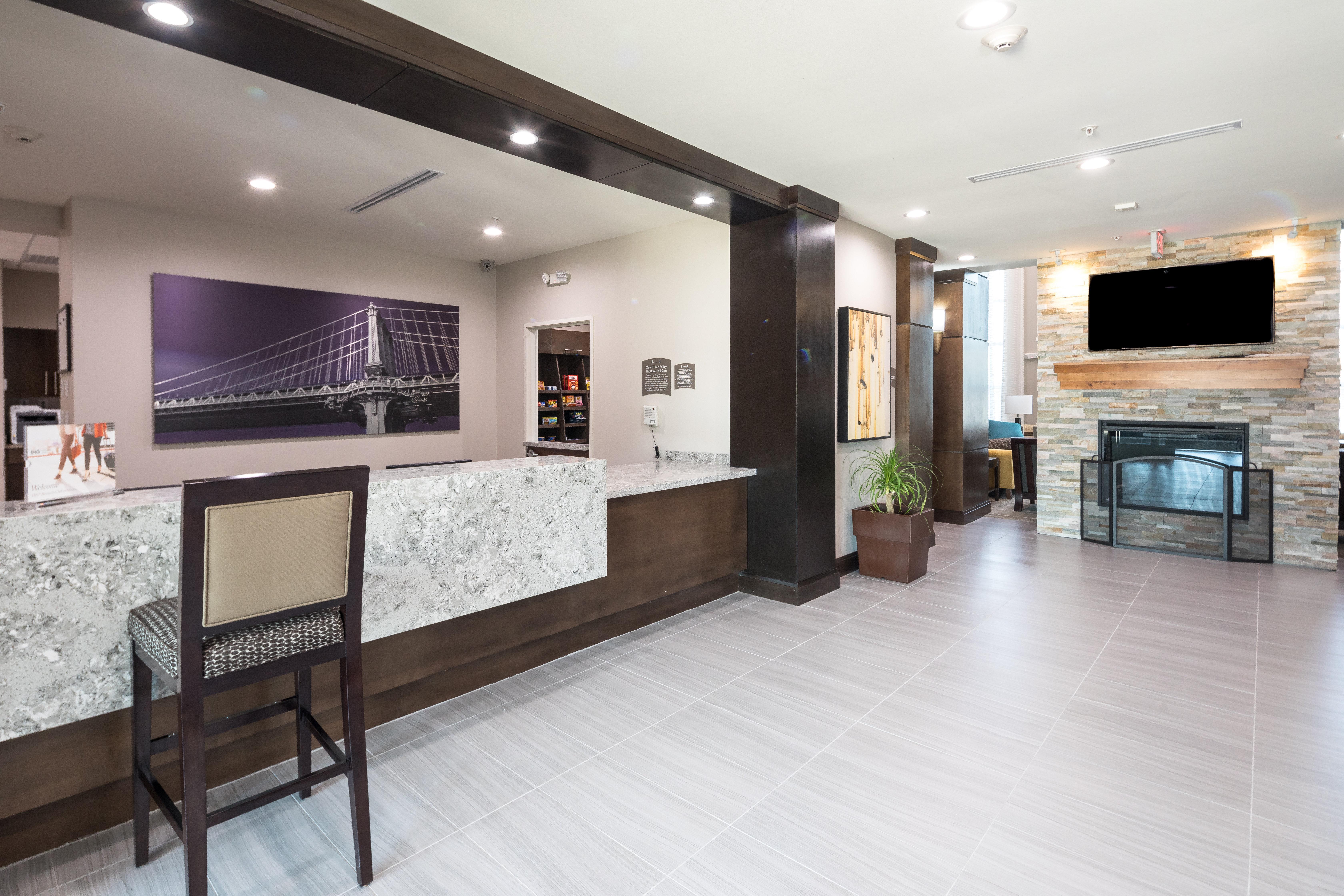 Staybridge Suites - Lake Jackson By Ihg Экстерьер фото